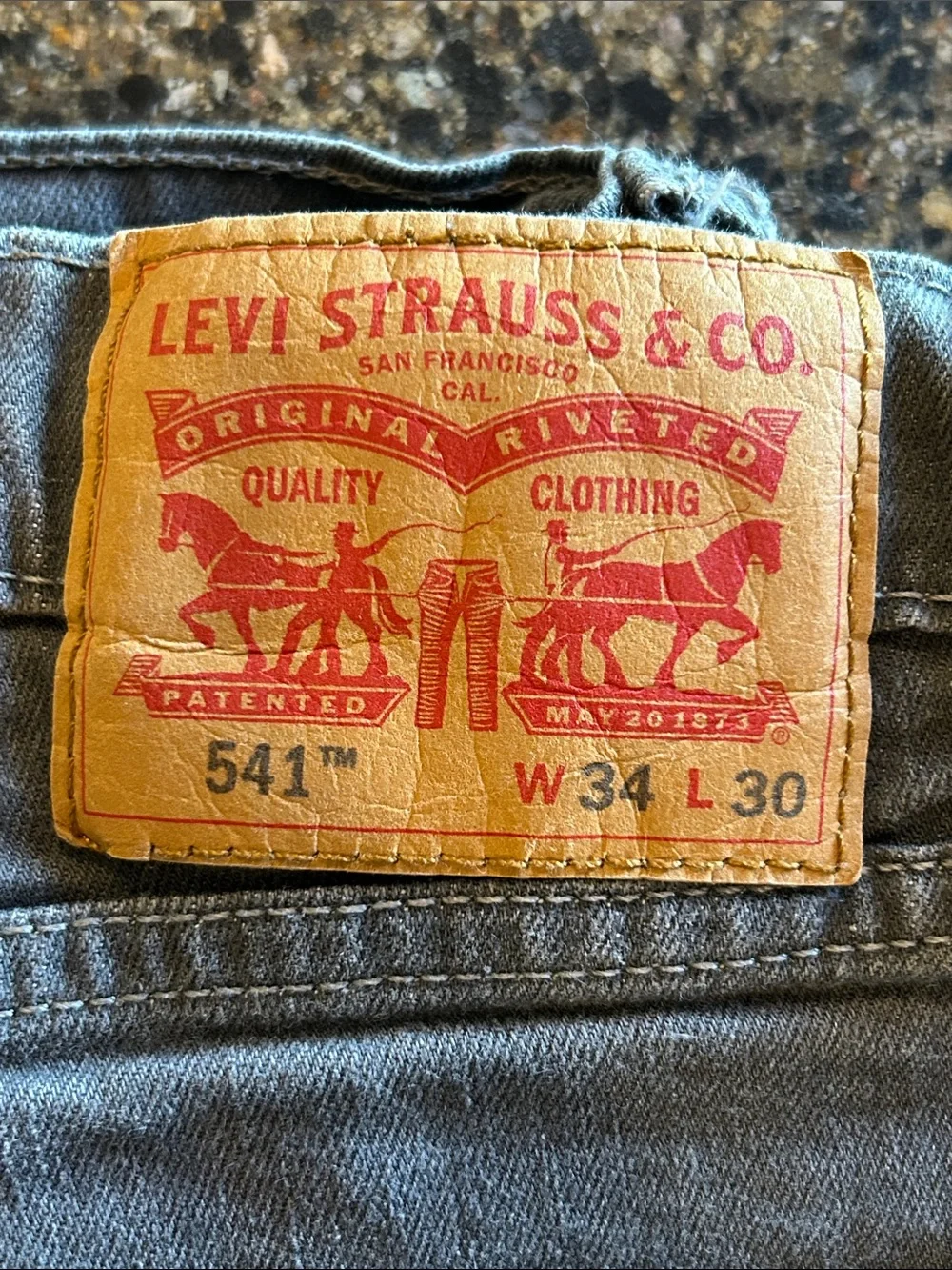 Levi’s Men's 541 Athletic Taper Gray Jeans 34 x 30